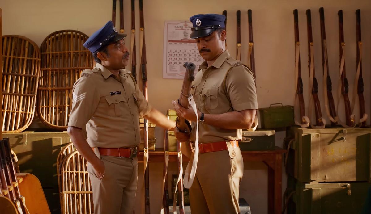'నరివేట్టా' నుండి స్టిల్ 'నరివేట్టా' నుండి స్టిల్